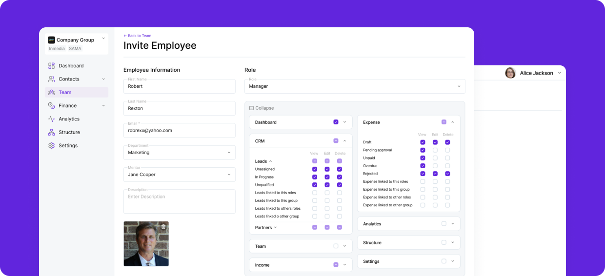 Screenshot of Toolza's team management dashboard and role permissions